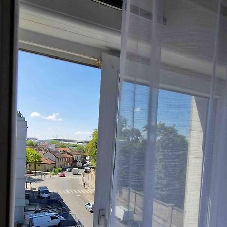 Residence Du Grand Stade Сен-Дени Экстерьер фото