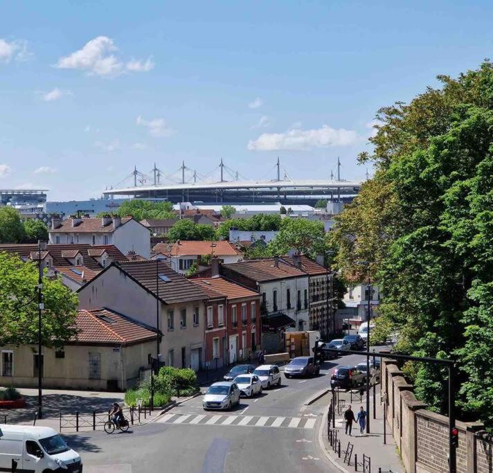 Residence Du Grand Stade Сен-Дени Экстерьер фото